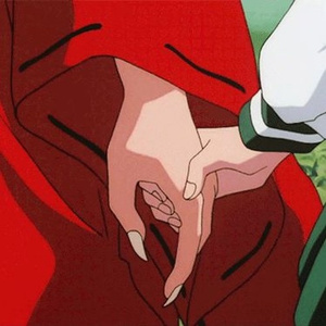 扒下内裤露出打嫩嫩的屁股
